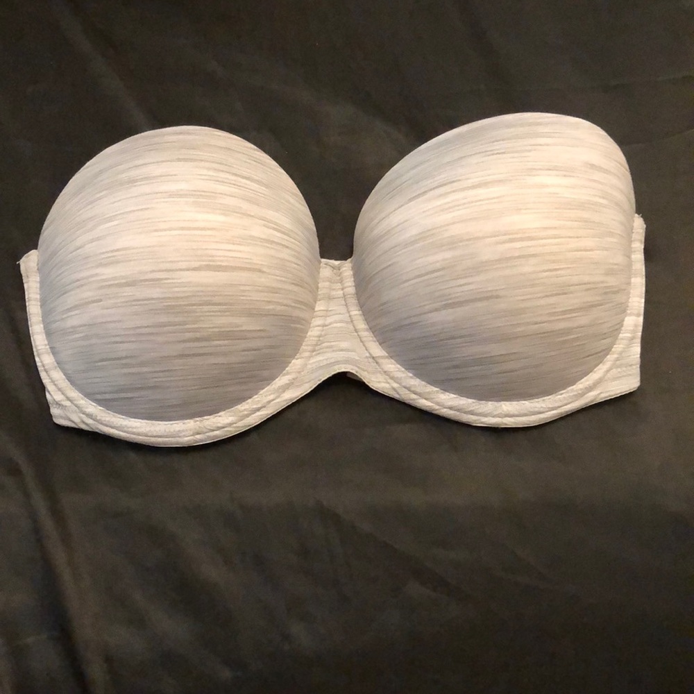 Strapless bra by pink